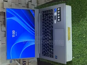 Laptop Medion 8GB Intel Core I5 SSD 256GB