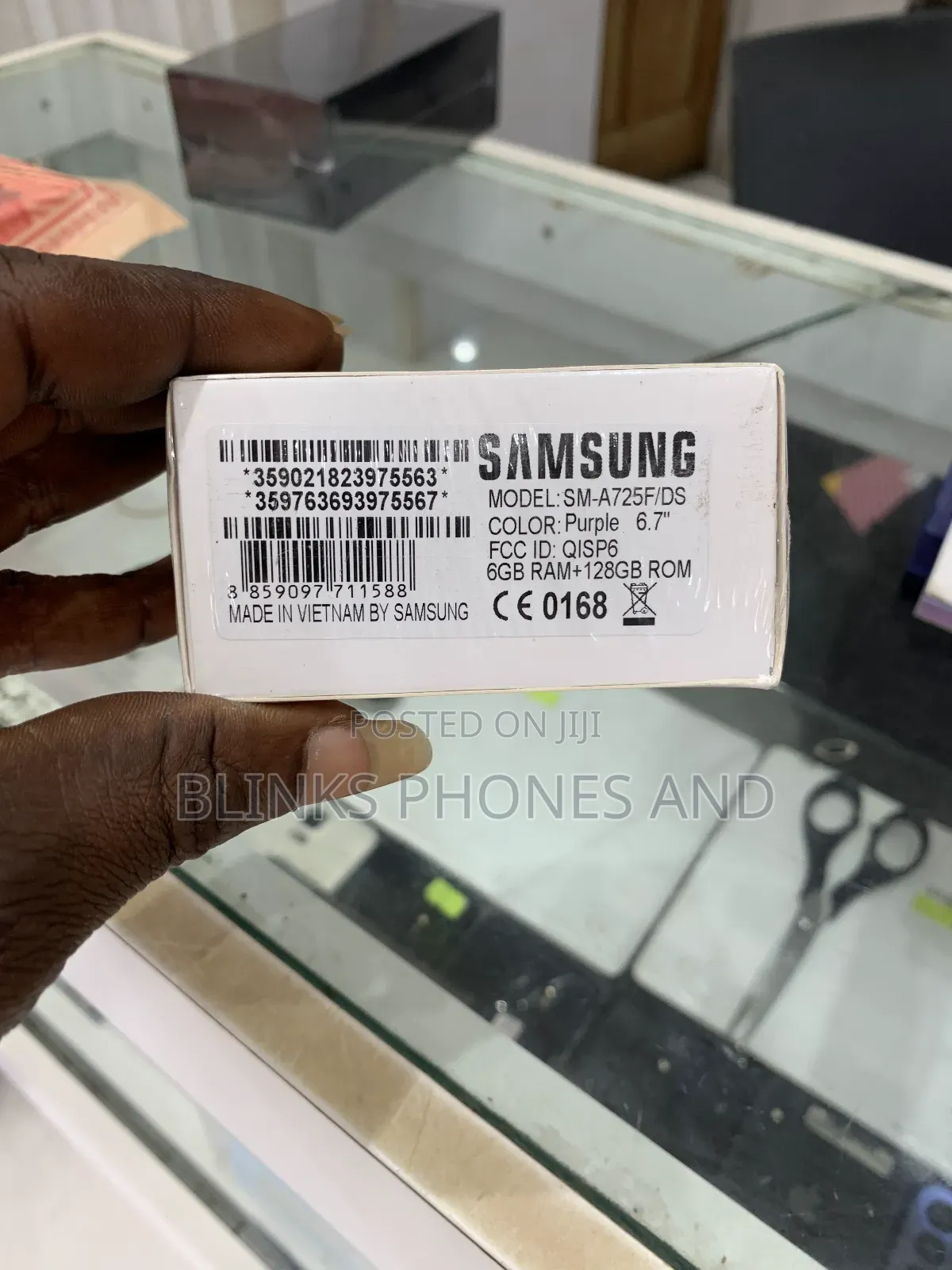 New Samsung Galaxy A72 128 GB Purple