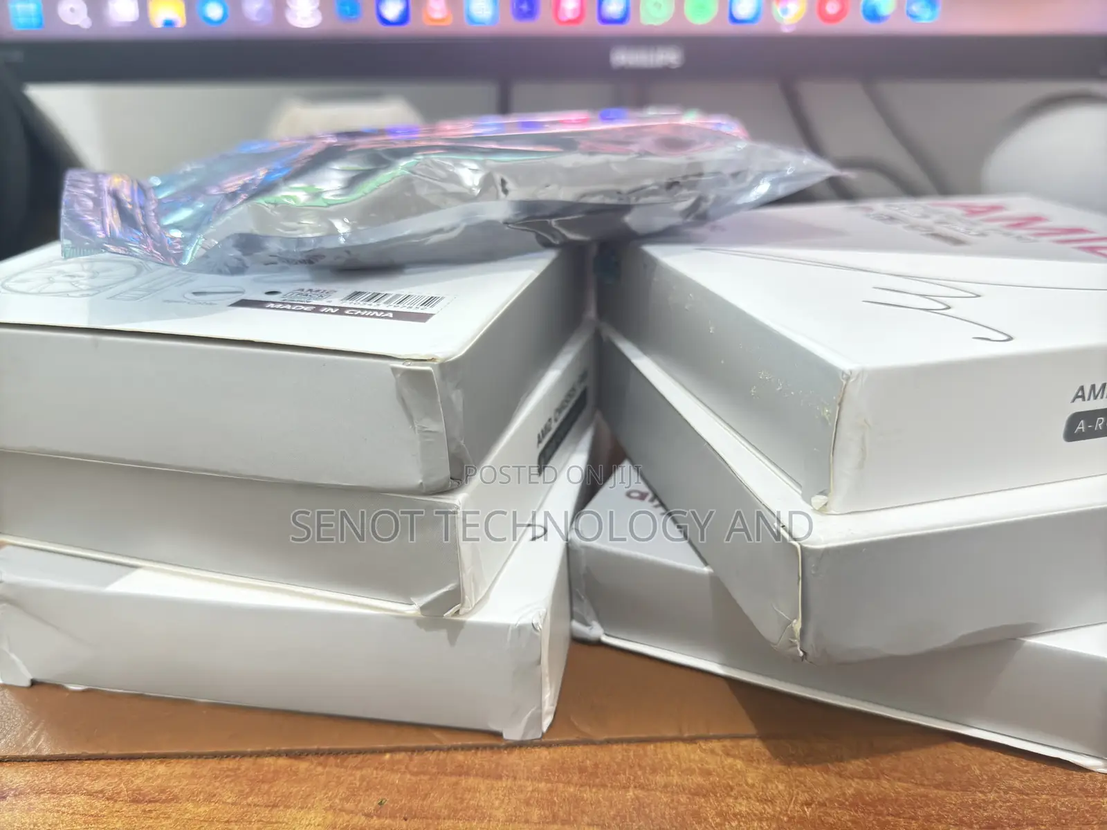 6pcs of Aigo AM12 RGB FAN(For PC)