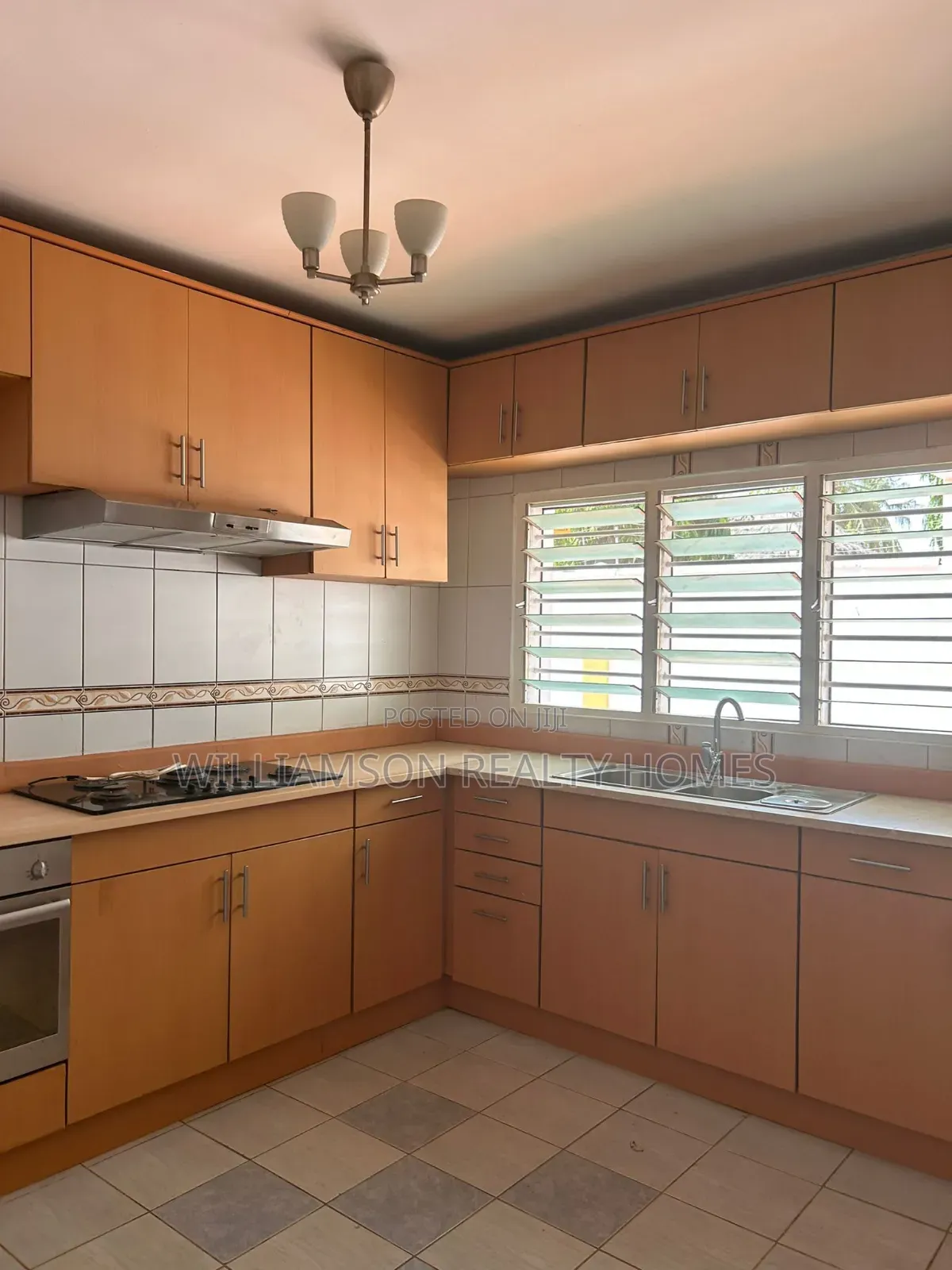 4bdrm House in Hfc Estate Area, Spintex for rent