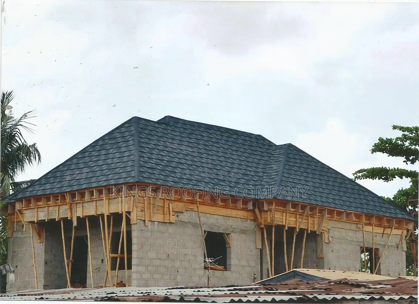 Roofing Sheet Made With ALU-ZINC