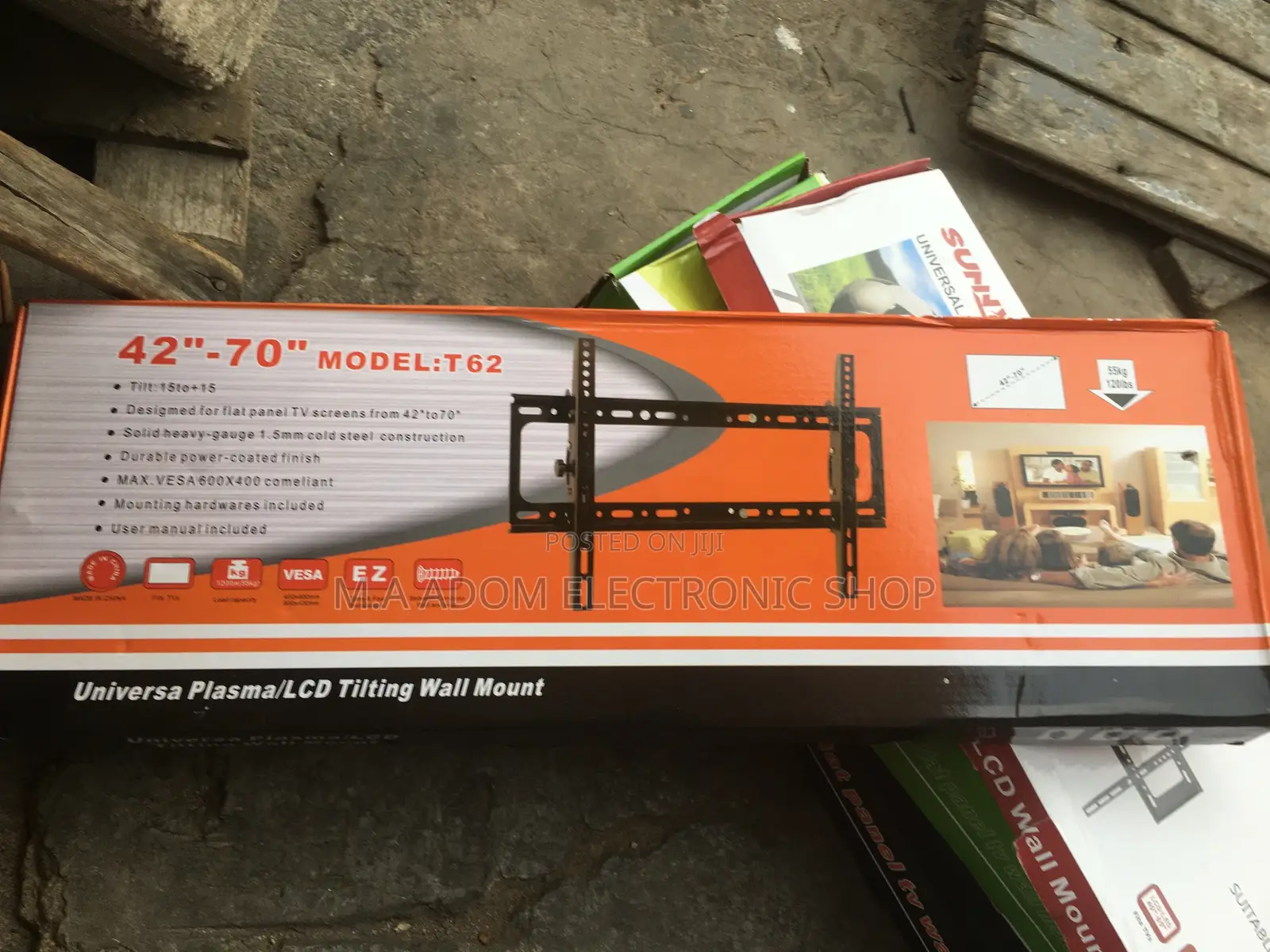 Adjustable Tilting Wall Mount 32”-70”