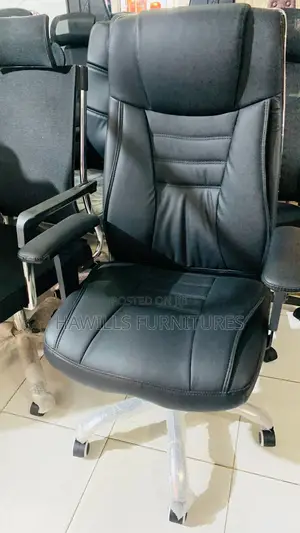 New Office/Swivel Chair With Resting