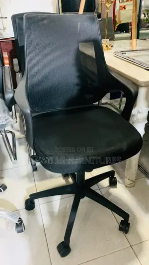 Brand New Black Office/Swivel Chair