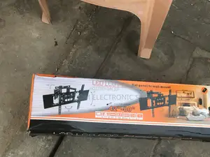 Flexible Tv Bracket for Tv Between 32”-80”