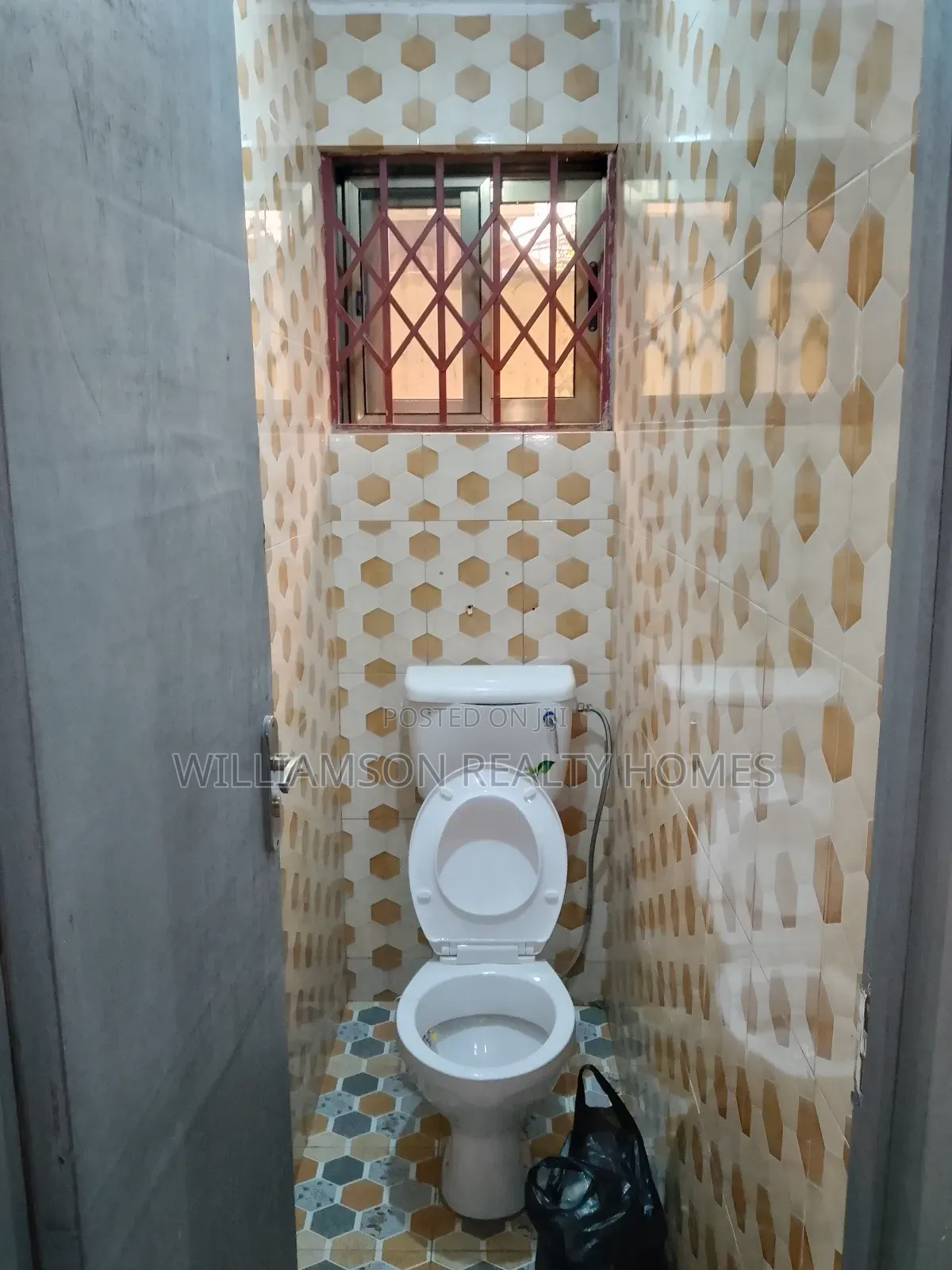 1bdrm Apartment in Spintex Main Road for rent