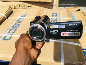 Sony Mini Camcorder Xr 550