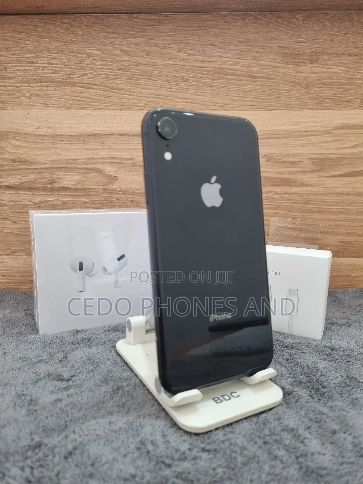 Apple iPhone XR 128 GB Black