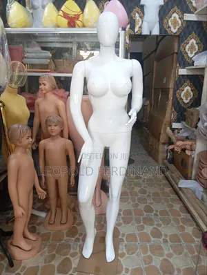 White Big Burst Female Mannequins