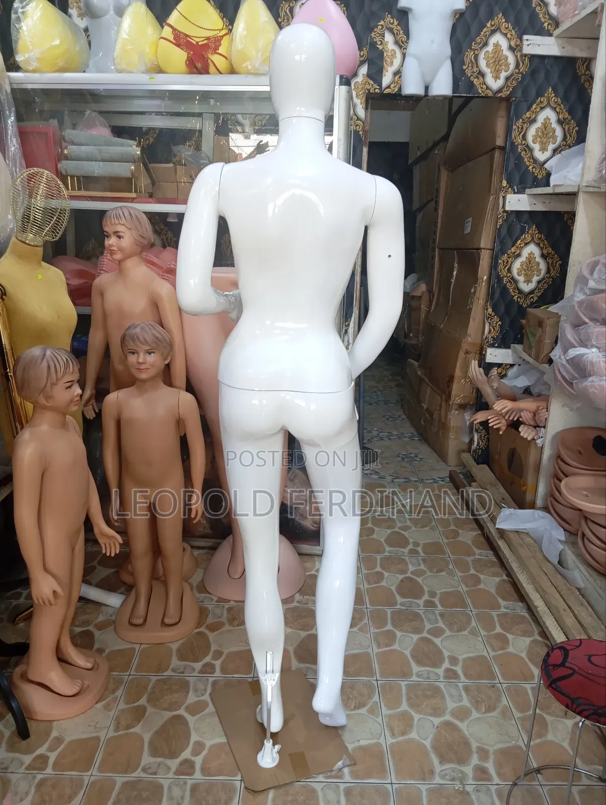 White Big Burst Female Mannequins