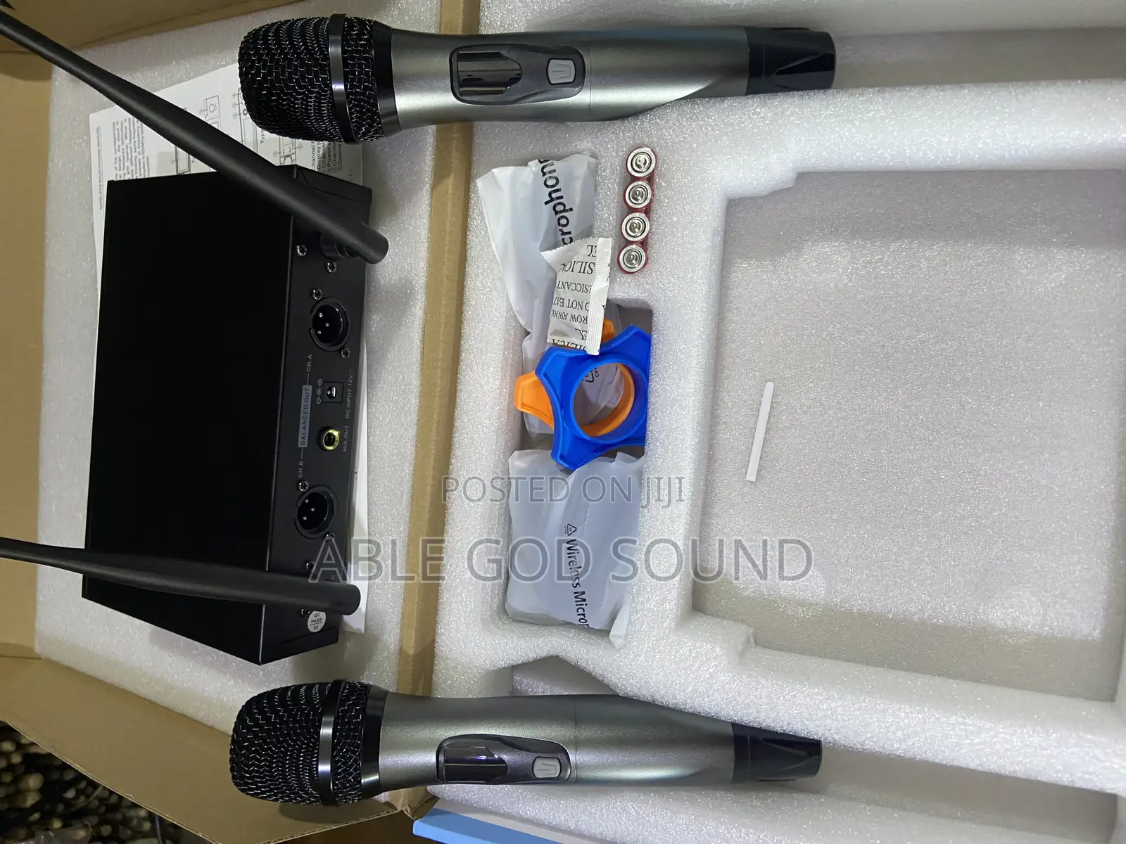 Shure Wireless Microphone S103