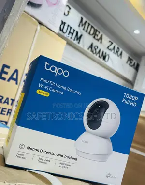 Shop (White) Tapo Security Camera 