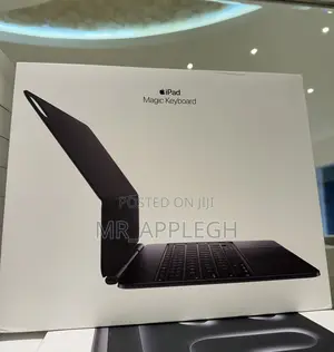 Apple - Magic Keyboard for iPad Pro 13‐Inch (M4)