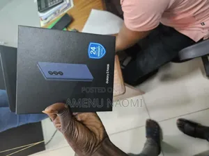 New Samsung Galaxy Z Fold6 256 GB Gray