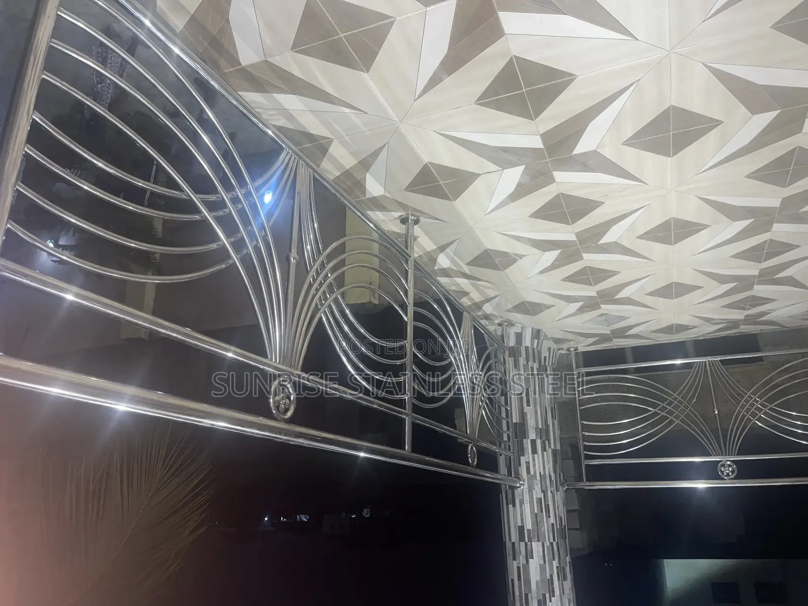 Stainless 10mm Glass Balustrade