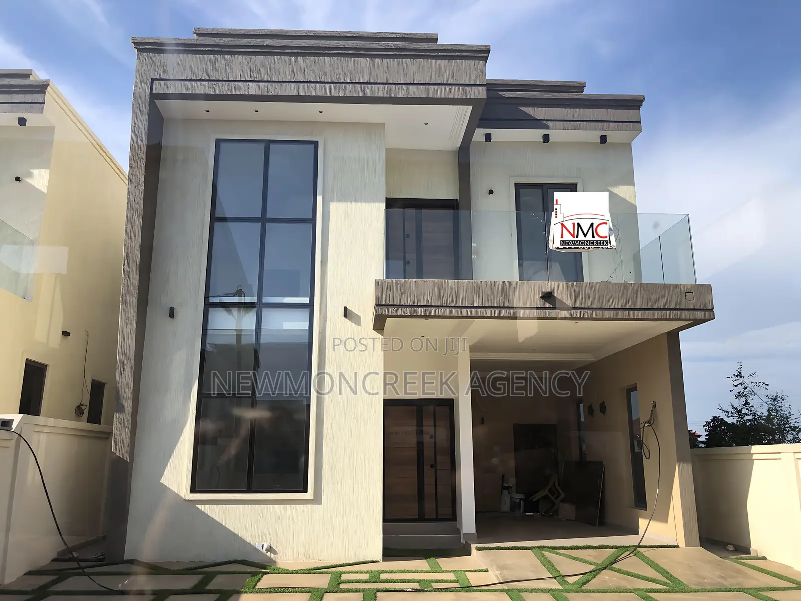 4bdrm Duplex in East Legon Hills, Accra Metropolitan for sale