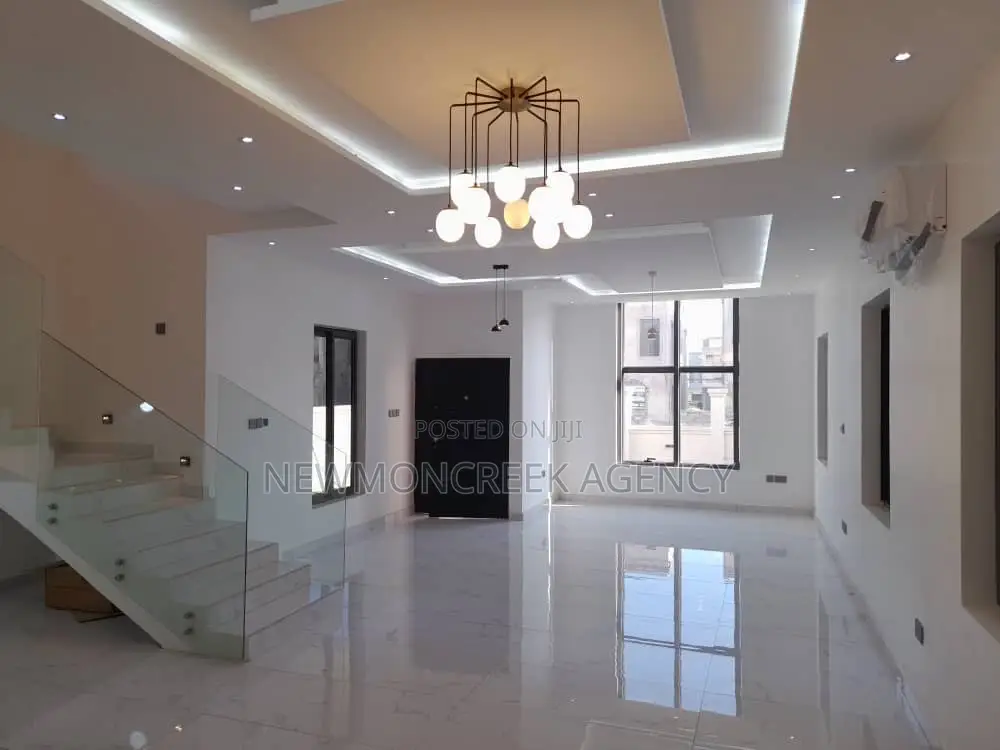 4bdrm Duplex in East Legon Hills, Accra Metropolitan for sale
