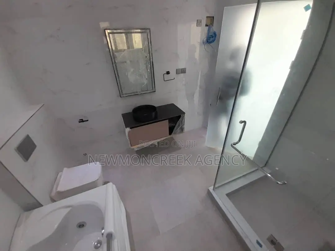 4bdrm Duplex in East Legon Hills, Accra Metropolitan for sale