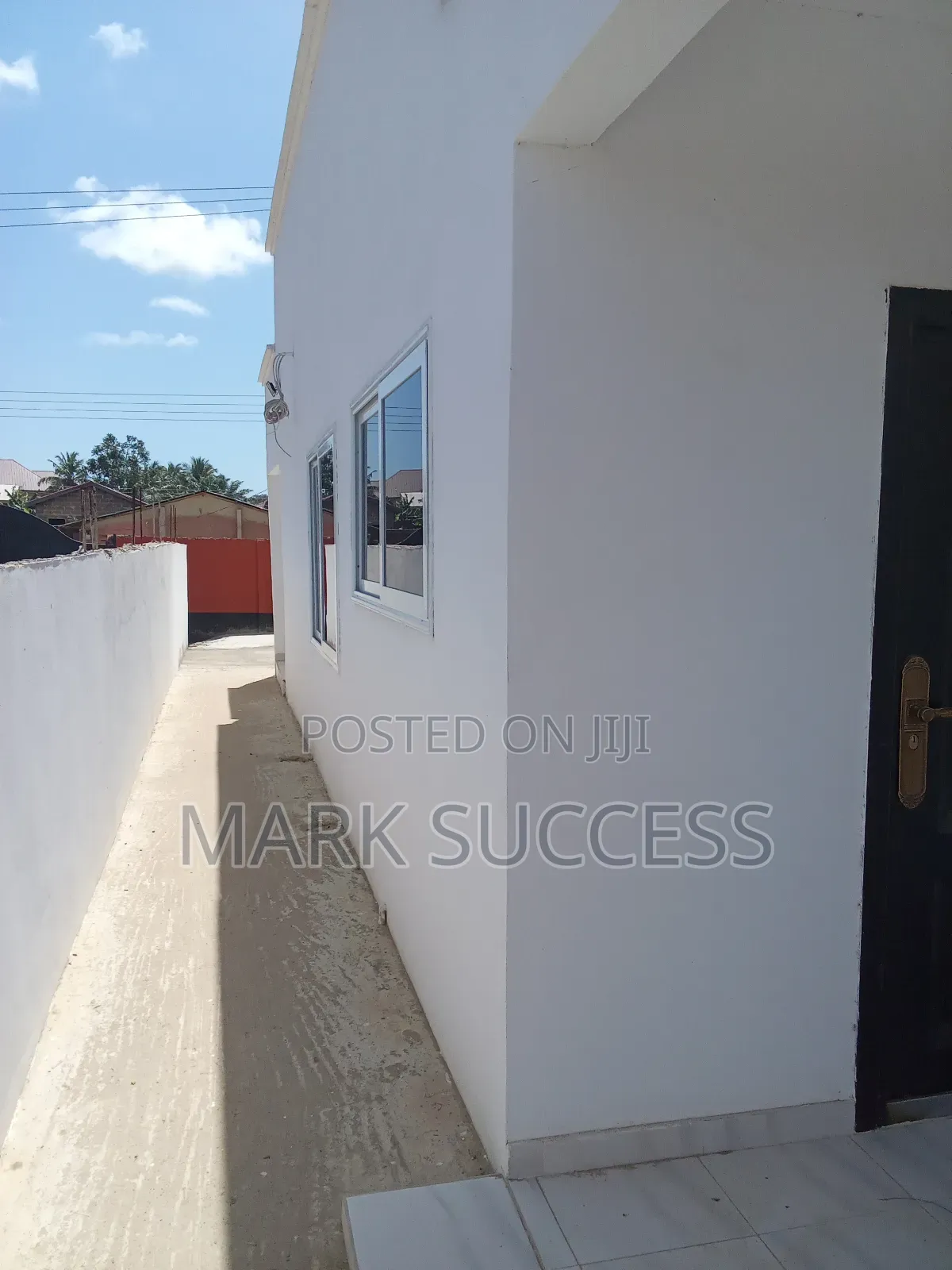 2bdrm House in Budumburam for sale