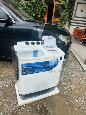 Dual Tub Design Midea 8kg Topload Washing Machine