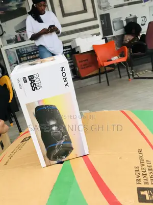 Quality and Efficient (Black) Sony SRS-XB33 Speakers