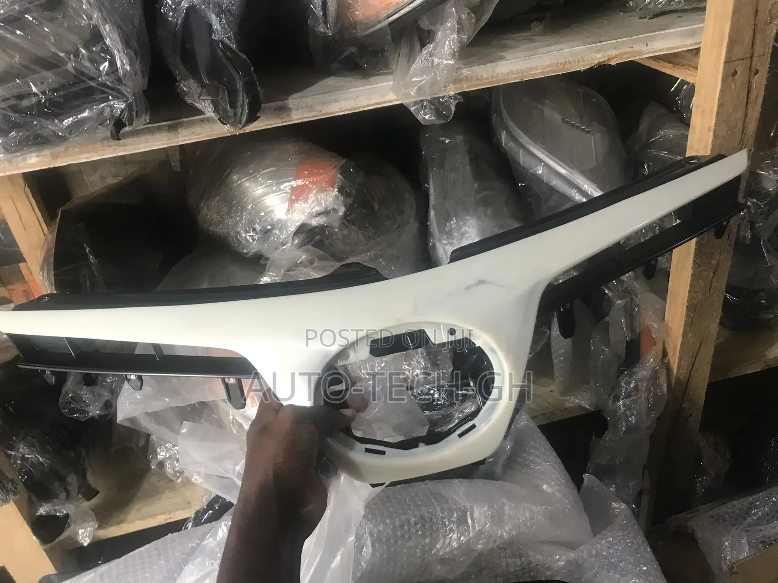 Top Grill for Toyota Corolla 2017 to 2018
