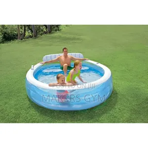 Swimming Pool. (Sit Up)