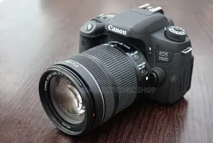 Canon EOS 760D DSLR