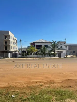 Ultimate Plots // Litigation Free at Prampram Beach View