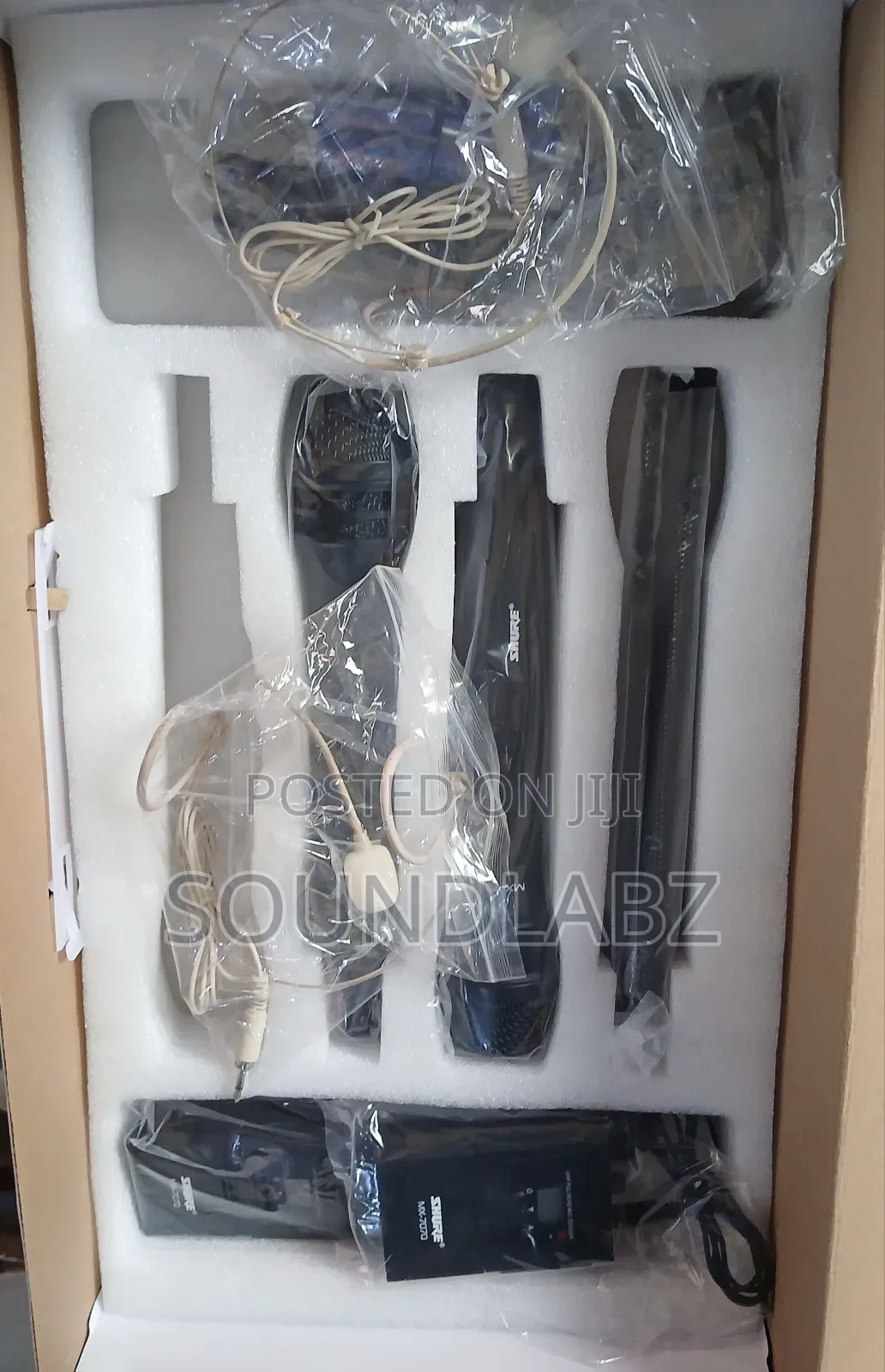 Shure Digital 2hand and 2lapel Wireless Microphone
