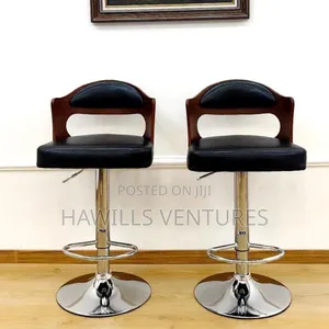 Height Adjustable Island Stool