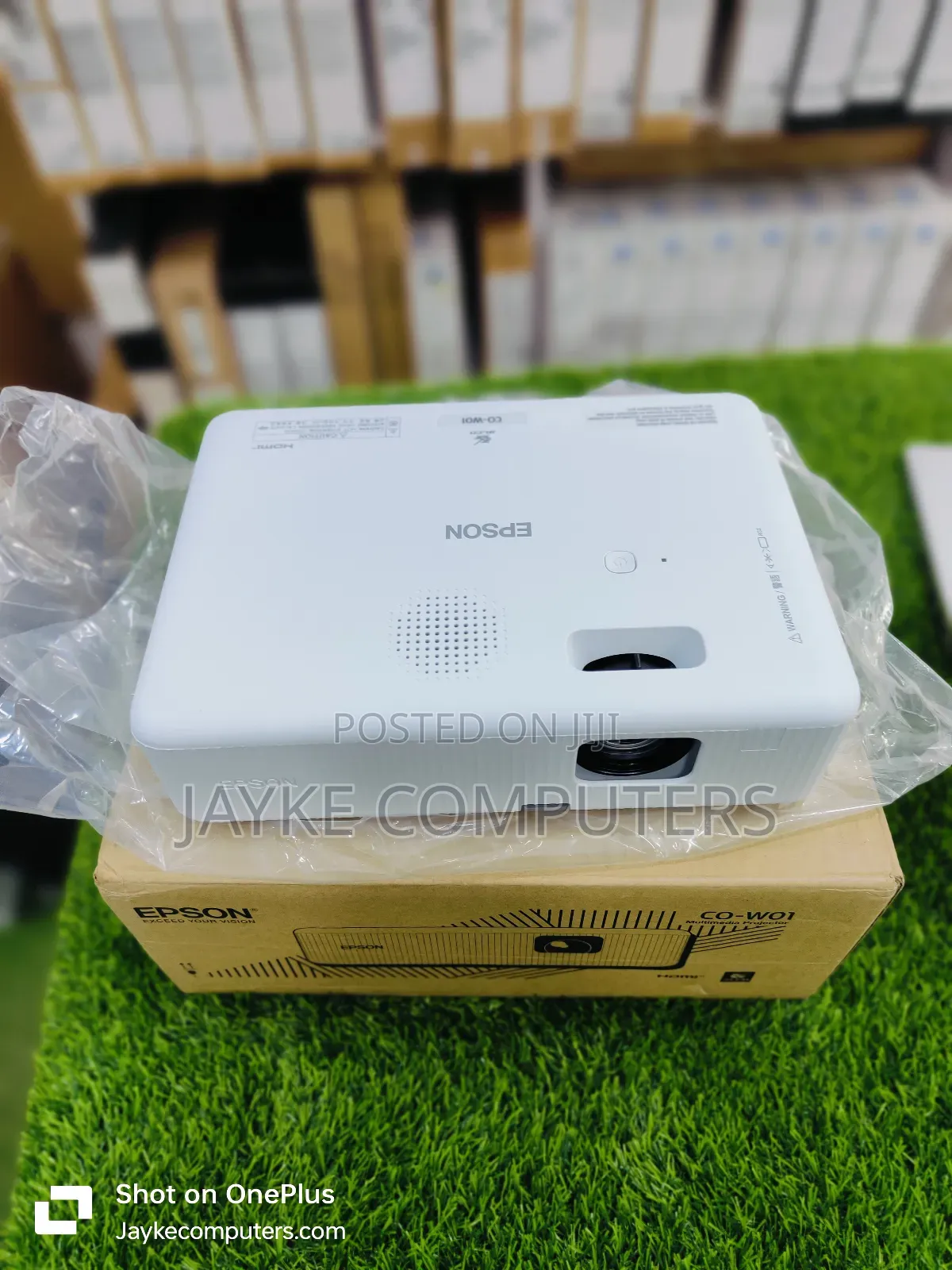 Epson Co W01 Projector 3000 Lumens