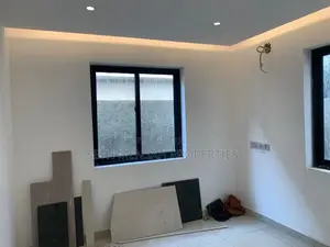 4bdrm House in Skm, Adjiriganor for sale