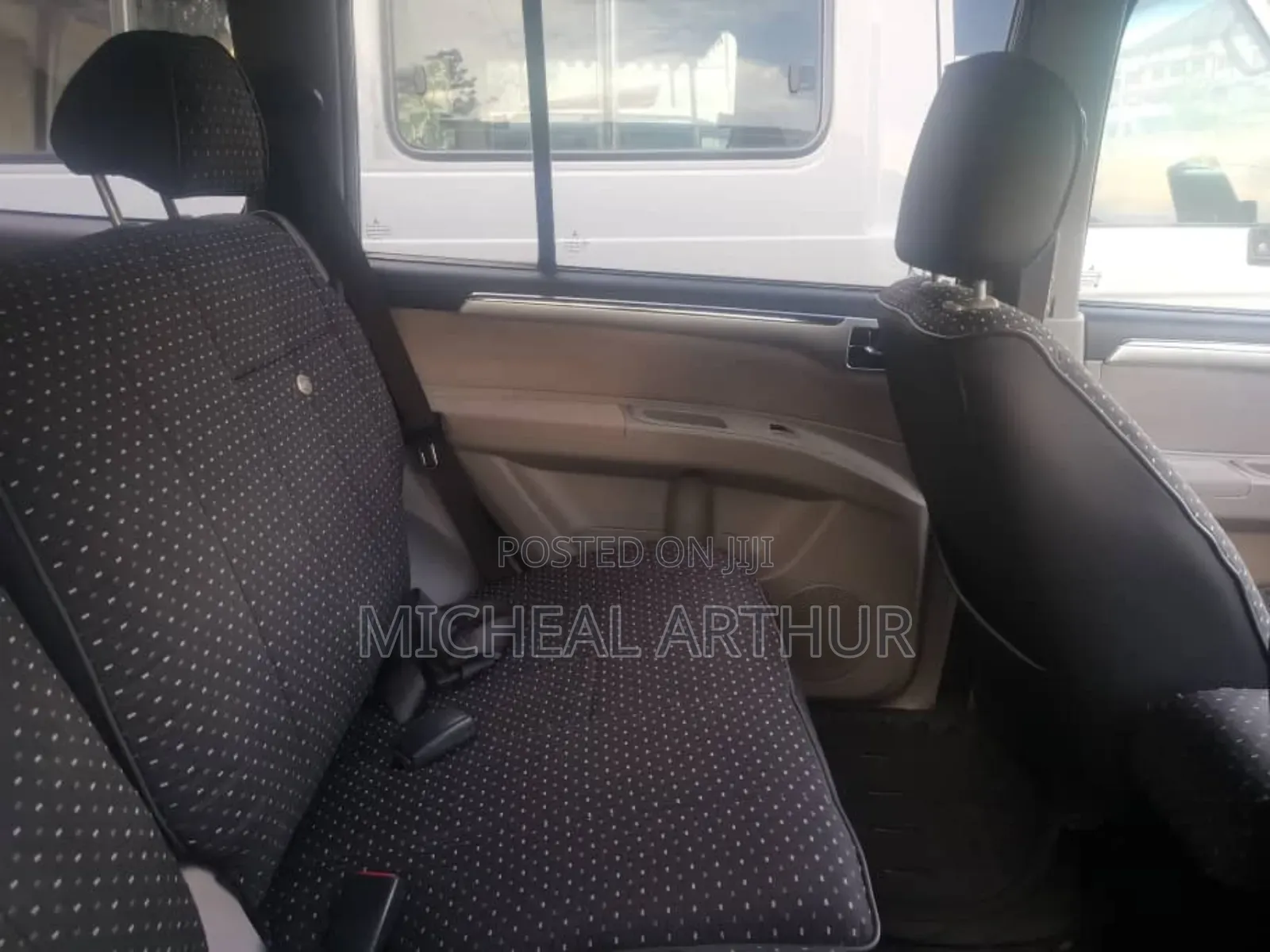 Mitsubishi Pajero 3.2 Di-Dc GLS 2011 Black