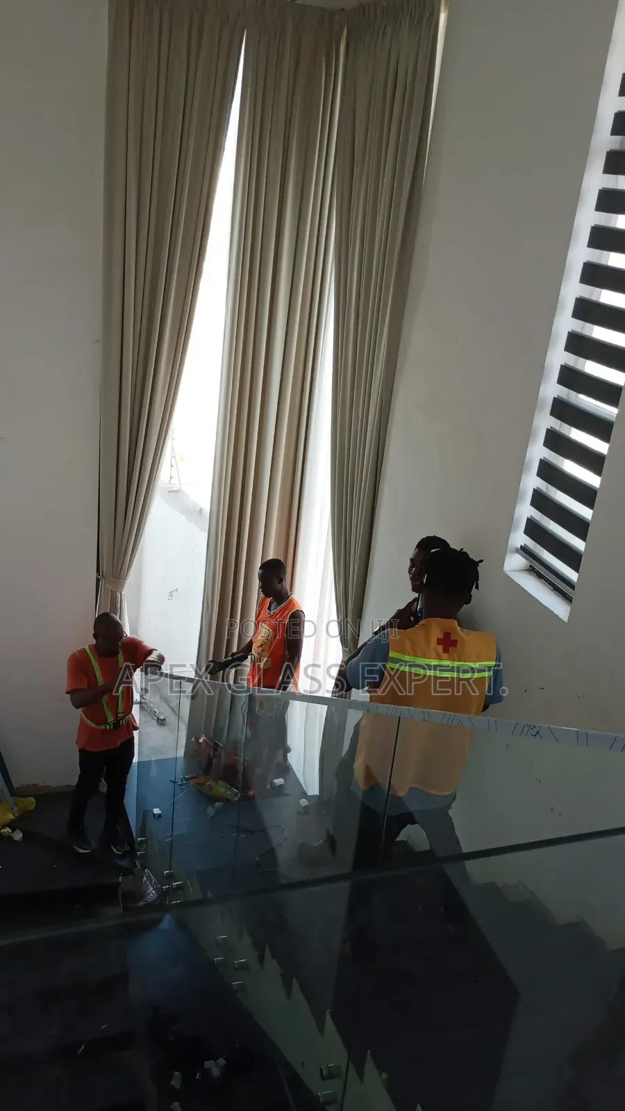 Staircase Balustrade Installation by Apexglassexpertteam