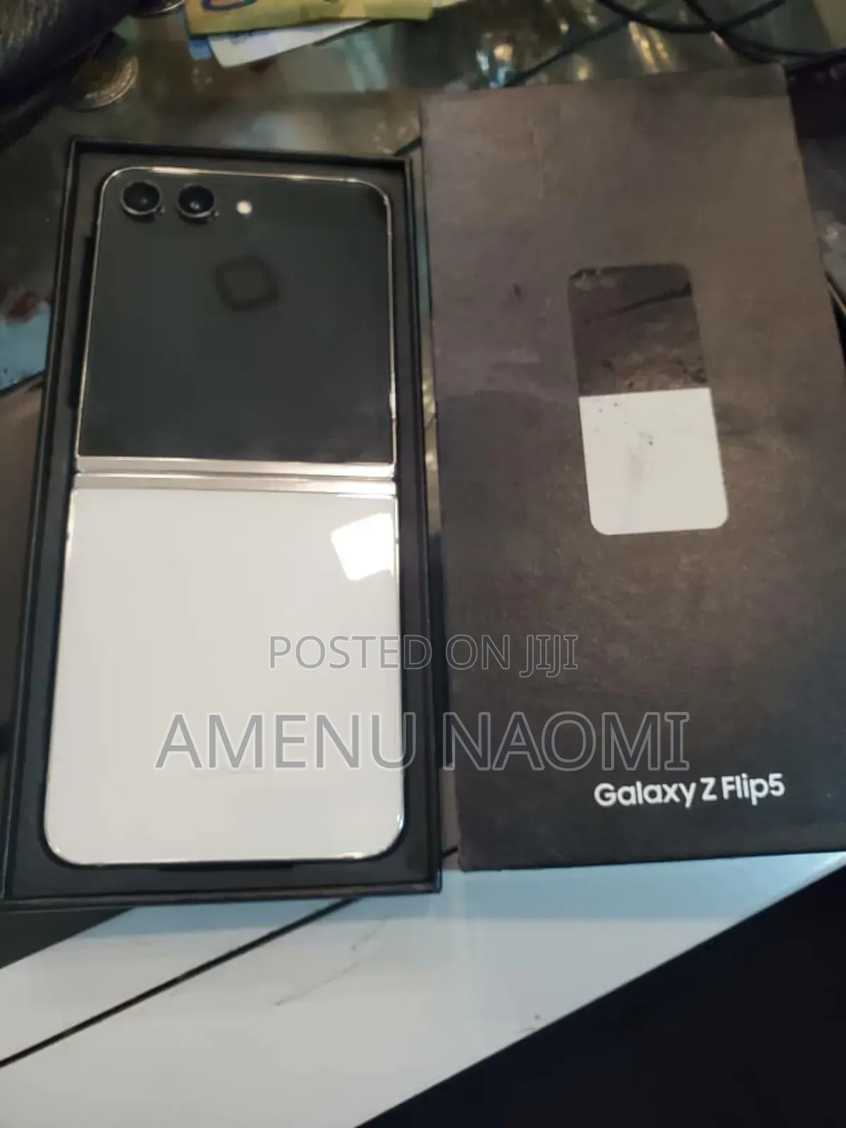 New Samsung Galaxy Z Flip 5 256 GB White