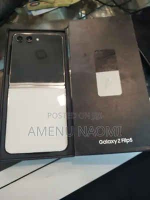 New Samsung Galaxy Z Flip 5 256 GB White