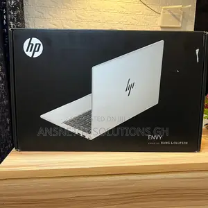 New Laptop HP Envy 14 8GB Intel Core i5 SSD 512GB