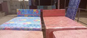 Inbuilt Bed With Mattress