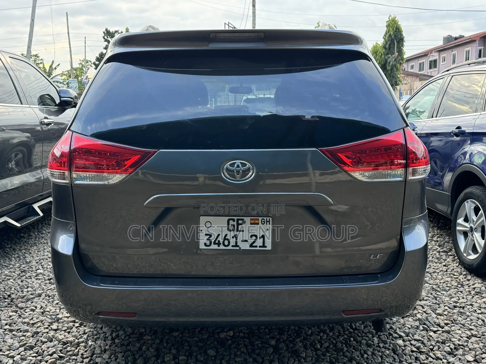 Toyota Sienna LE 8 Passenger 2012 Gray