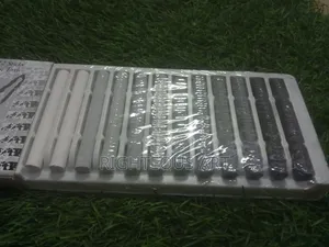 Jakar Compressed Charcoal Set