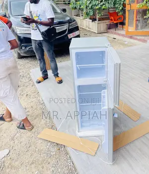 Energy Saving Nasco Nasf2-130 Top Freezer Electric Fridge.