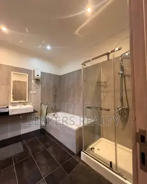 Furnished 3bdrm Apartment in Seekers Realty., Cantonments for rent