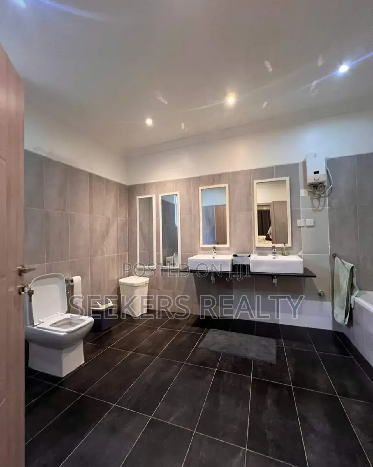 Furnished 3bdrm Apartment in Seekers Realty., Cantonments for rent