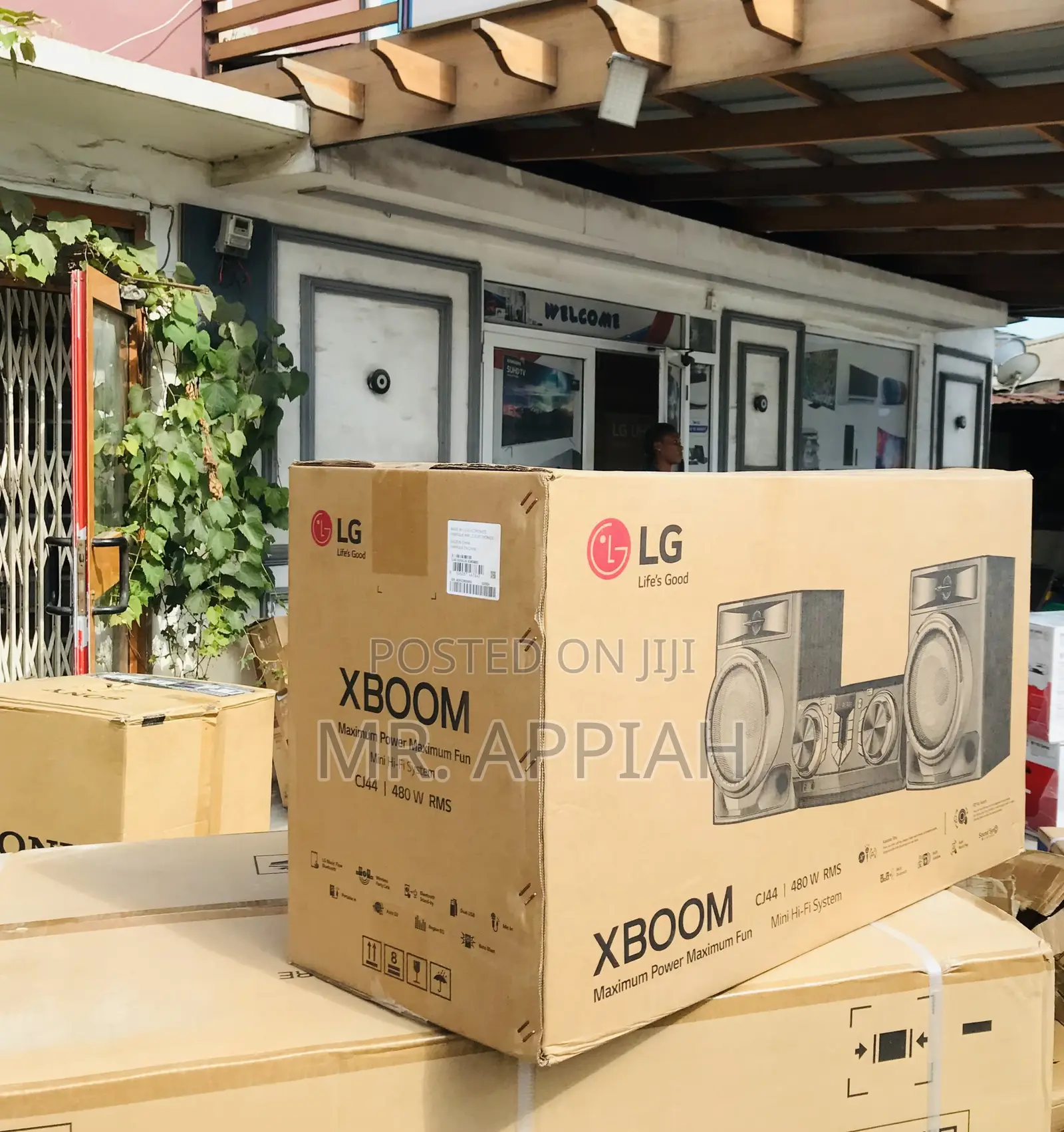 Buy Affordable LG CJ44 Bluetooth Electric Sound Bar.