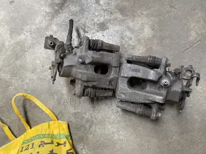 Toyota Corolla 2014 to 2016 Back Caliper Pair
