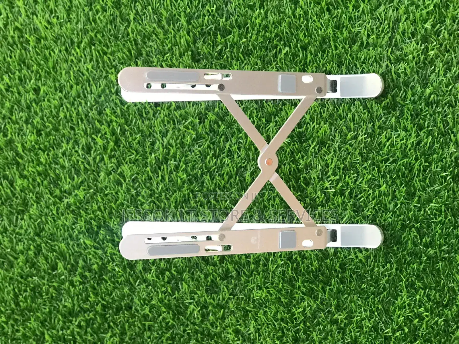 Laptop Stand (Metallic)