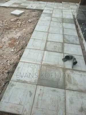 Pavement Slabs and Pavement Blocks Layers