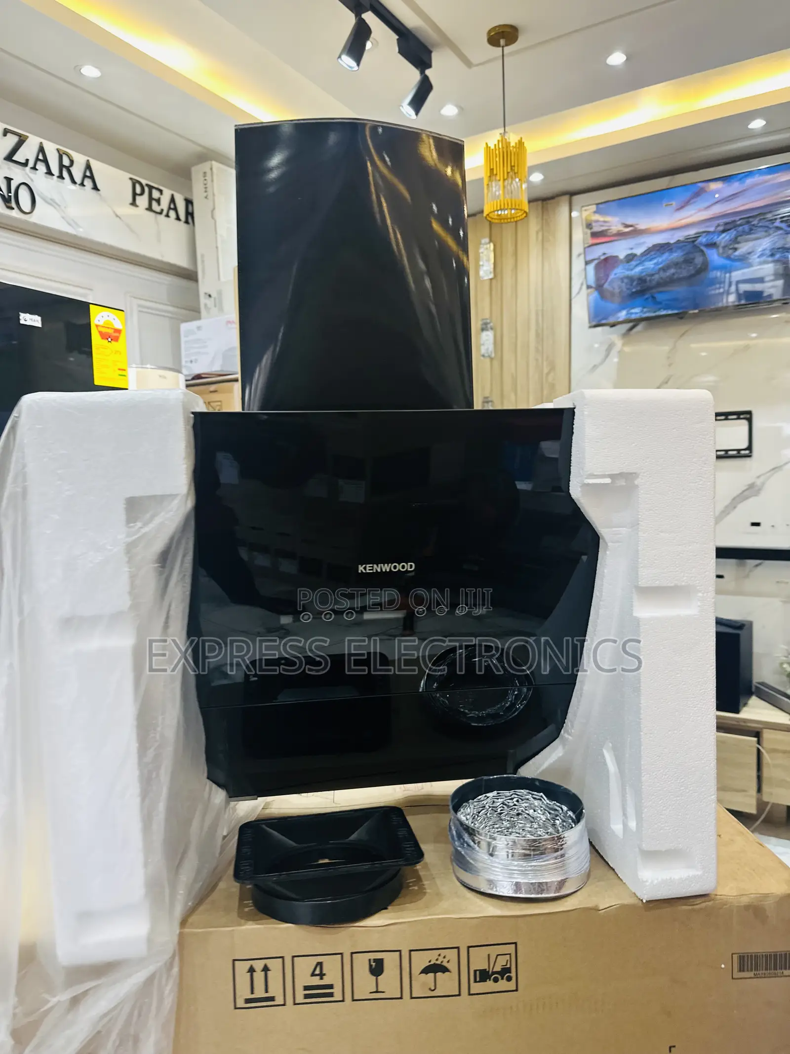 Brand New Black Hob Heat Extractor Kenwood
