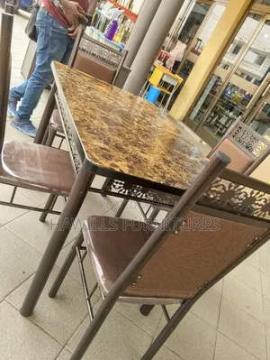 4 Seater Executive Dinning Table Set